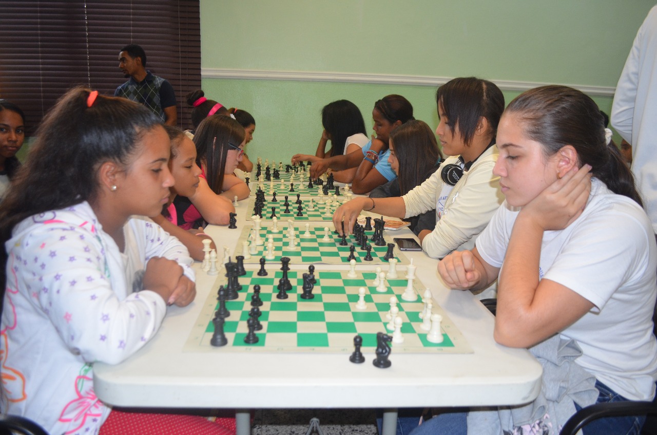 Torneo Por Equipos Club de Leones y el distrito de educación 16-01 cotuí, Sánchez Ramírez - Marzo 24, 2018
